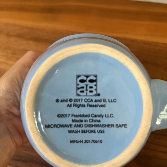 The Elf on the Shelf Christmas Tradition Mug, Hot Cocoa mug, Kids Mug - Picture 6 of 8